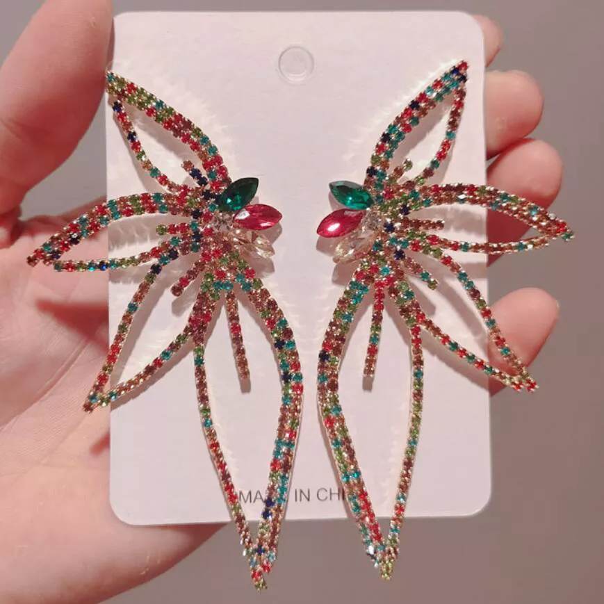 DRAGONFLY EAR CANDY